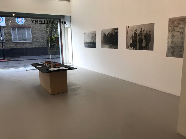 1 APT gal show _0369